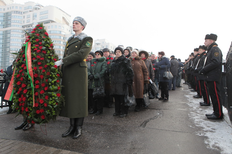 В Минске на Острове Мужества и Скорби прошел митинг-реквием в честь Дня памяти воинов-интернационалистов