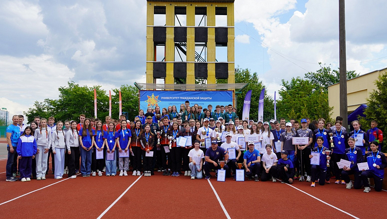 Завершилось первенство Беларуси по пожарному спорту среди юношей и девушек