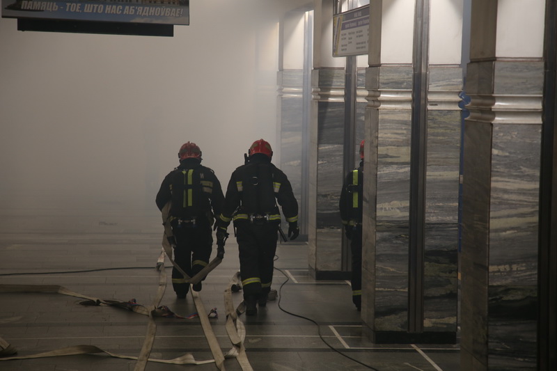 Столичные спасатели провели тактико-специальные учения на станции метро «Академия наук»