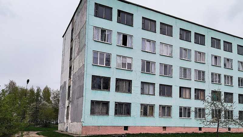 В Кировске в общежитии произошел пожар: 50 человек эвакуированы