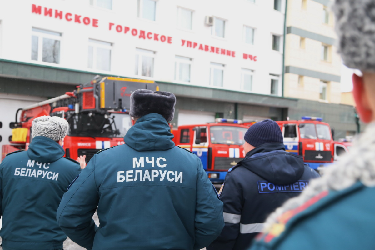 Александр Худолеев встретился с представителями пожарных аварийно-спасательных служб г.Кишинева