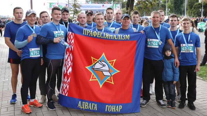 Спасатели приняли участие в Могилевском международном марафоне