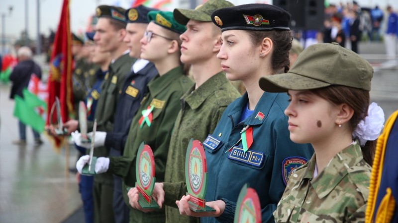 Военно-патриотические клубы «Зубр» и «Спасатель» участвуют в слете «Вершина мужества»