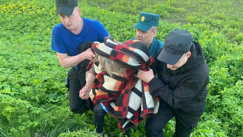 В Борисовском районе спасатели нашли потерявшуюся пенсионерку