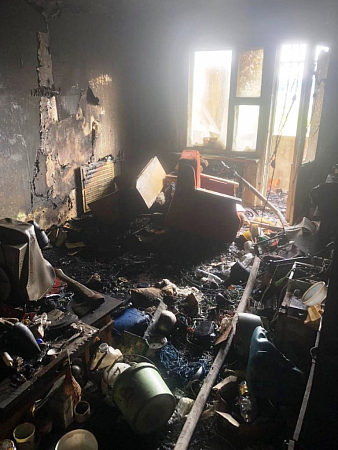 В Ивацевичском районе работники МЧС спасли при пожаре хозяина квартиры
