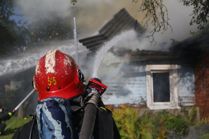 В Московском районе Минска горел частный дом: никто не пострадал