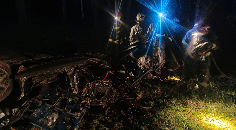 ДТП в Дзержинском районе: спасатели помогли водителю