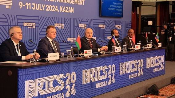 Vadim Sinyavsky took part in a meeting of heads of emergency services from the BRICS member countries 