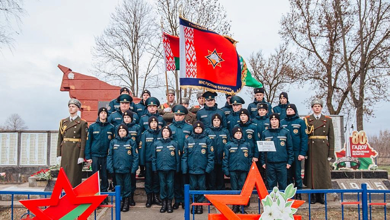 Спасатели приняли участие в перезахоронении воинов, павших в годы Великой Отечественной войны