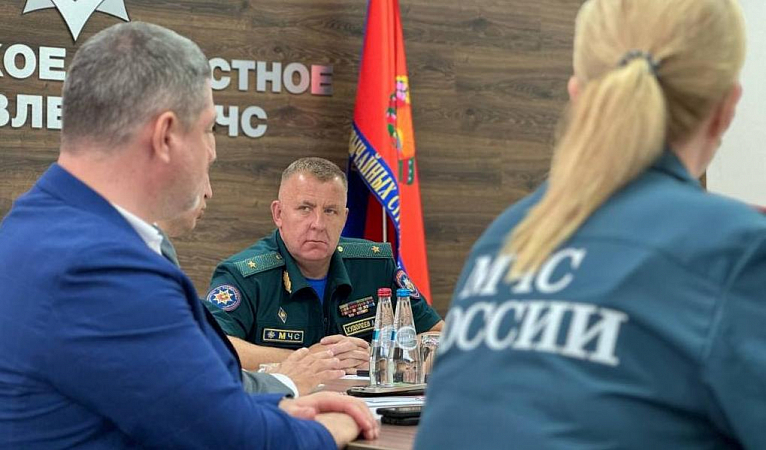 «Безопасный город»: белорусские спасатели познакомились с опытом Санкт-Петербурга.  